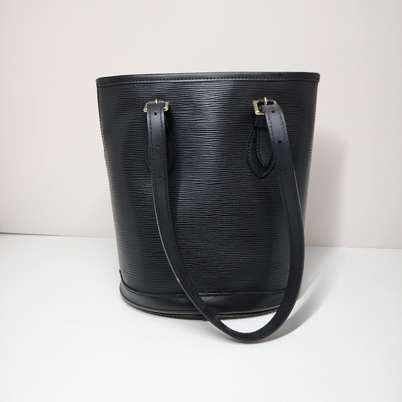 Louis Vuitton Bucket PM Epi Leather. Barely used in excellent condition! - Picture 2 of 16